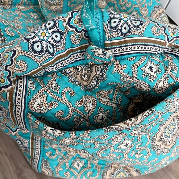 Large Travel Duffel Bag - Vera Bradley - Totally Turq Teal - Picture 4 of 5
